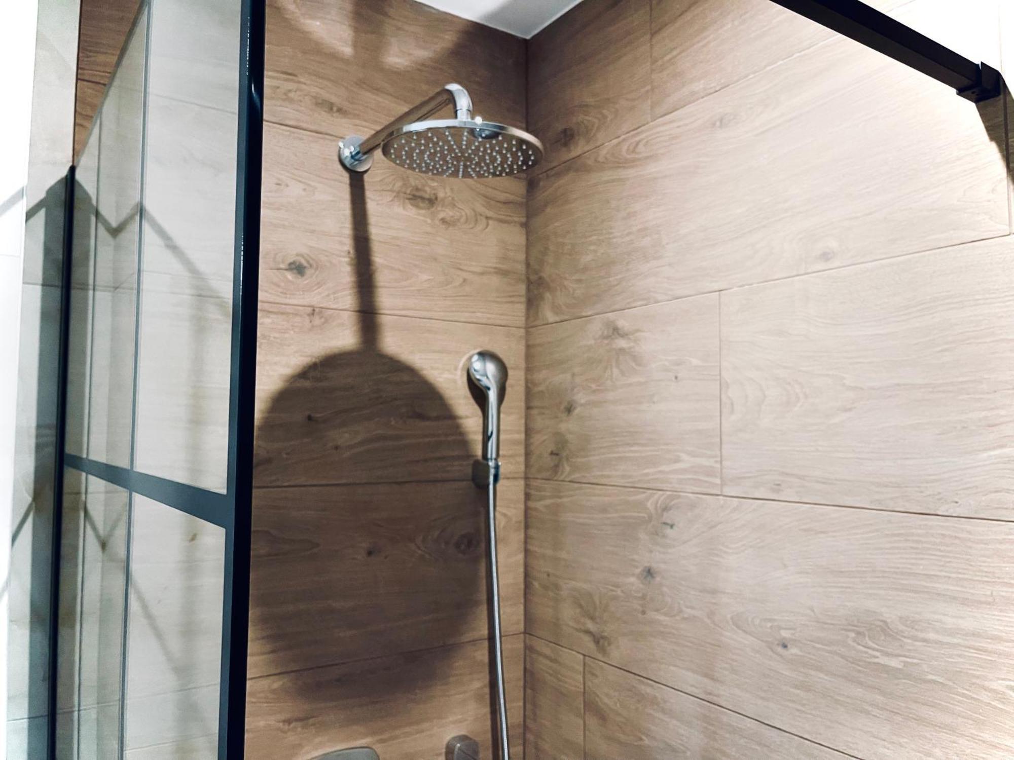 Mozaik Apartments & Spa - Modern 4-Star Apartments With Exclusive Private Spa Wellness In The City Center - Sauna, Jacuzzi, Turkish Bath - Free Parking, Wi-Fi - Rooms & Apartments Cuprija Luaran gambar