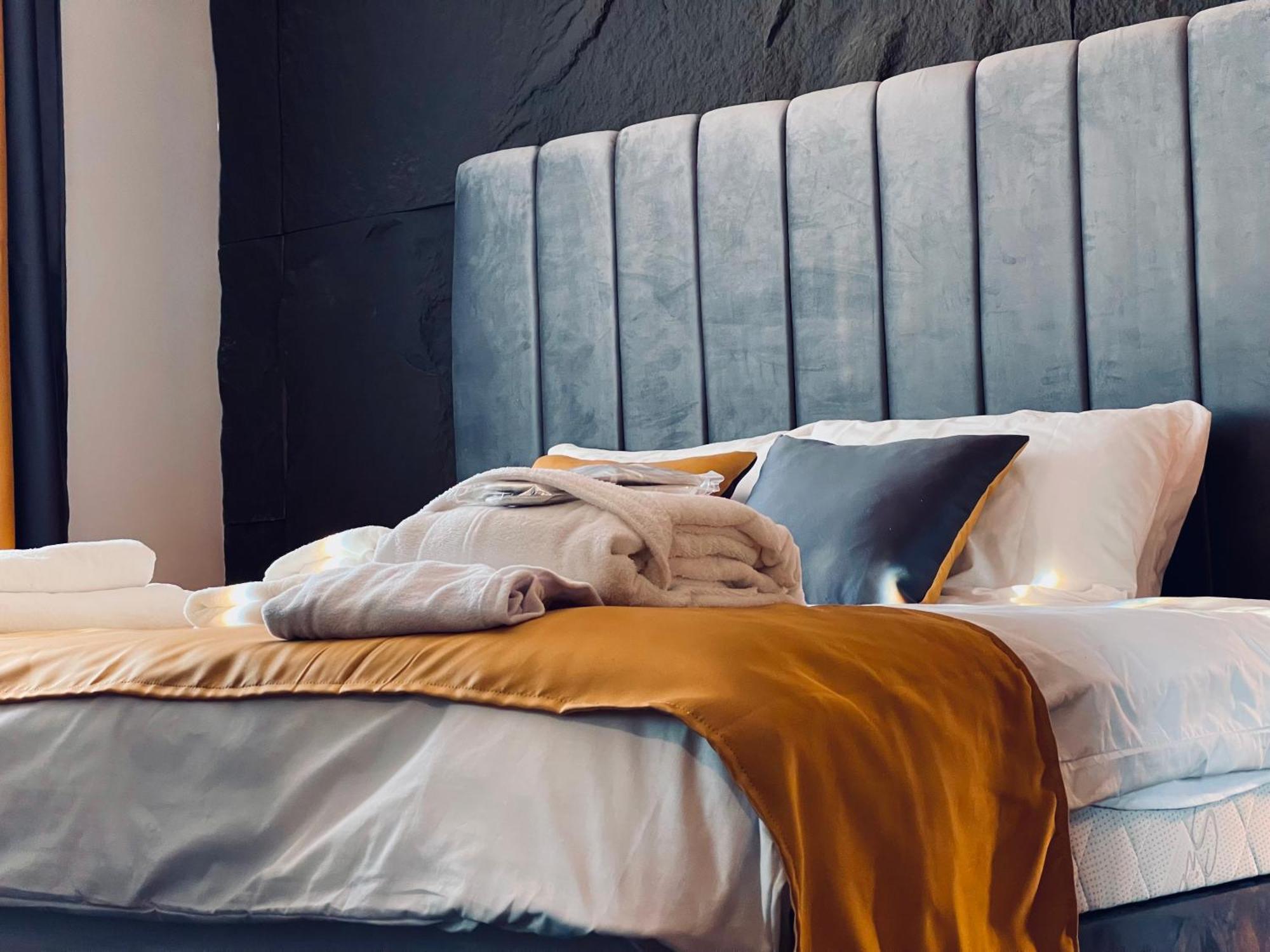 Mozaik Apartments & Spa - Modern 4-Star Apartments With Exclusive Private Spa Wellness In The City Center - Sauna, Jacuzzi, Turkish Bath - Free Parking, Wi-Fi - Rooms & Apartments Cuprija Luaran gambar